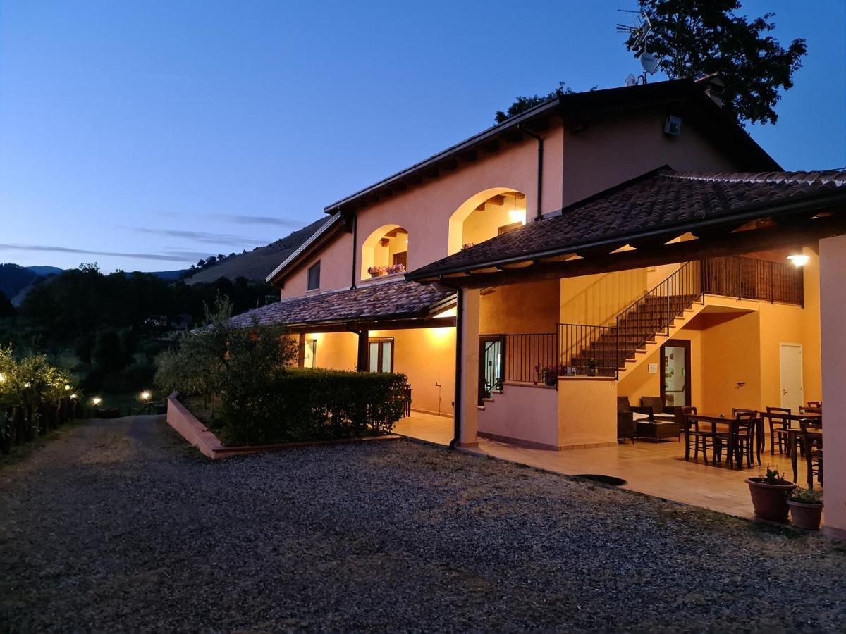 Agriturismo L'Ulivo Padula Extérieur photo