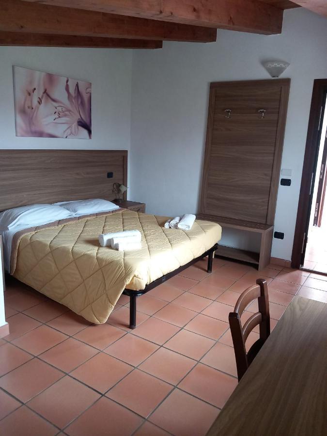 Agriturismo L'Ulivo Padula Extérieur photo