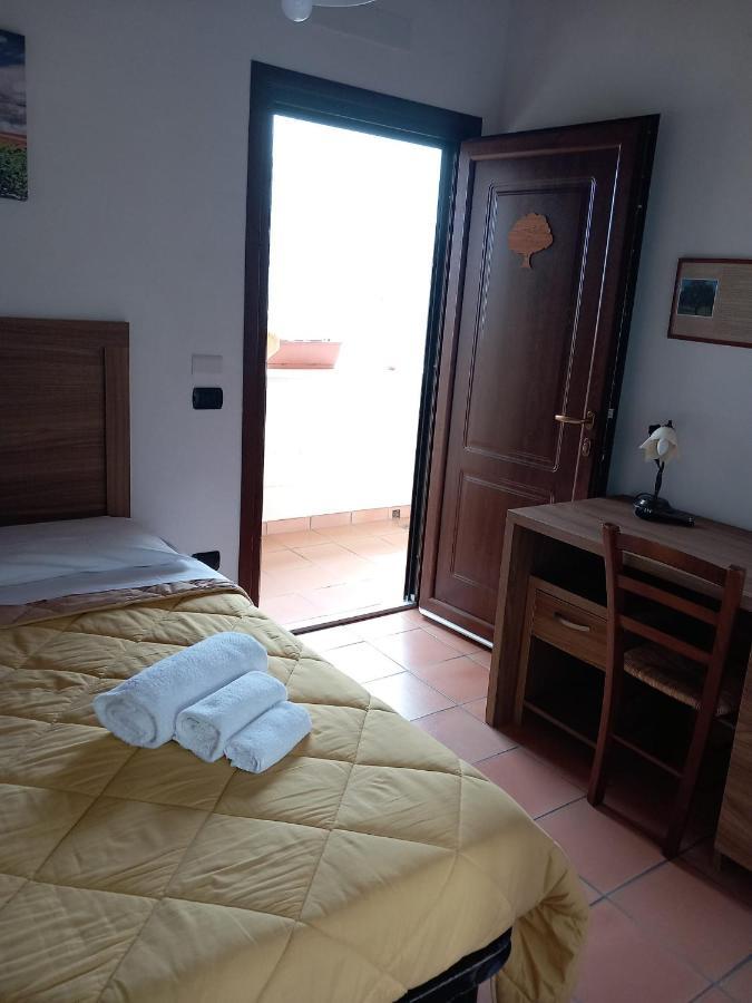 Agriturismo L'Ulivo Padula Extérieur photo